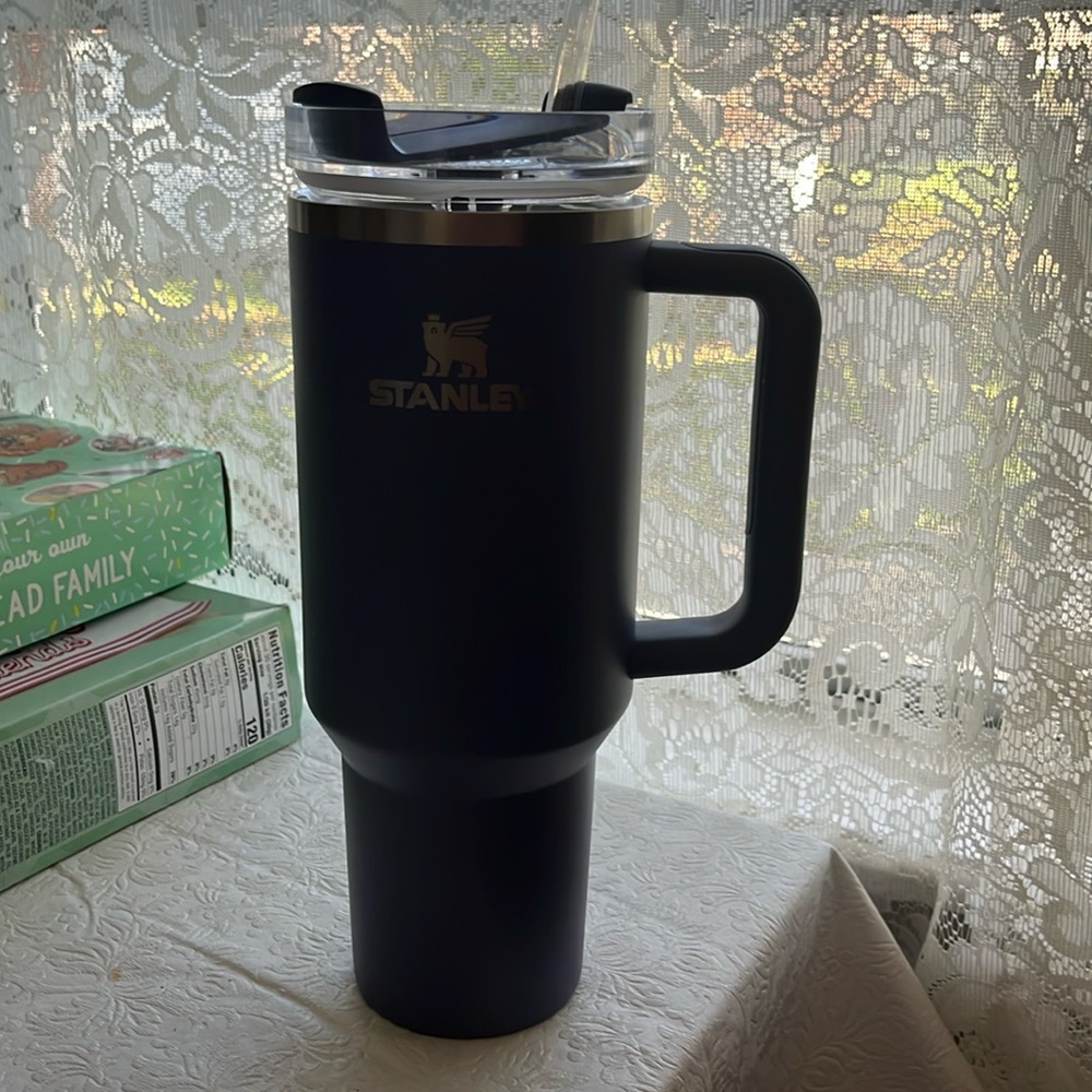 Stanley 40oz tumbler